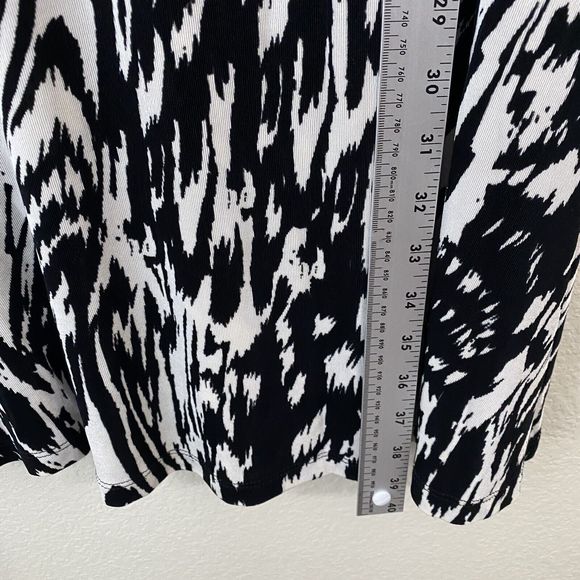 Chico's Dress Womens Size 1 Medium Travelers Faux Wrap Midi Black White - Picture 5 of 7